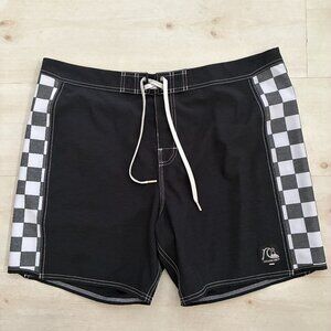 Quiksilver Original Arch 18" Boardshorts (EQYBS04674) Size 38